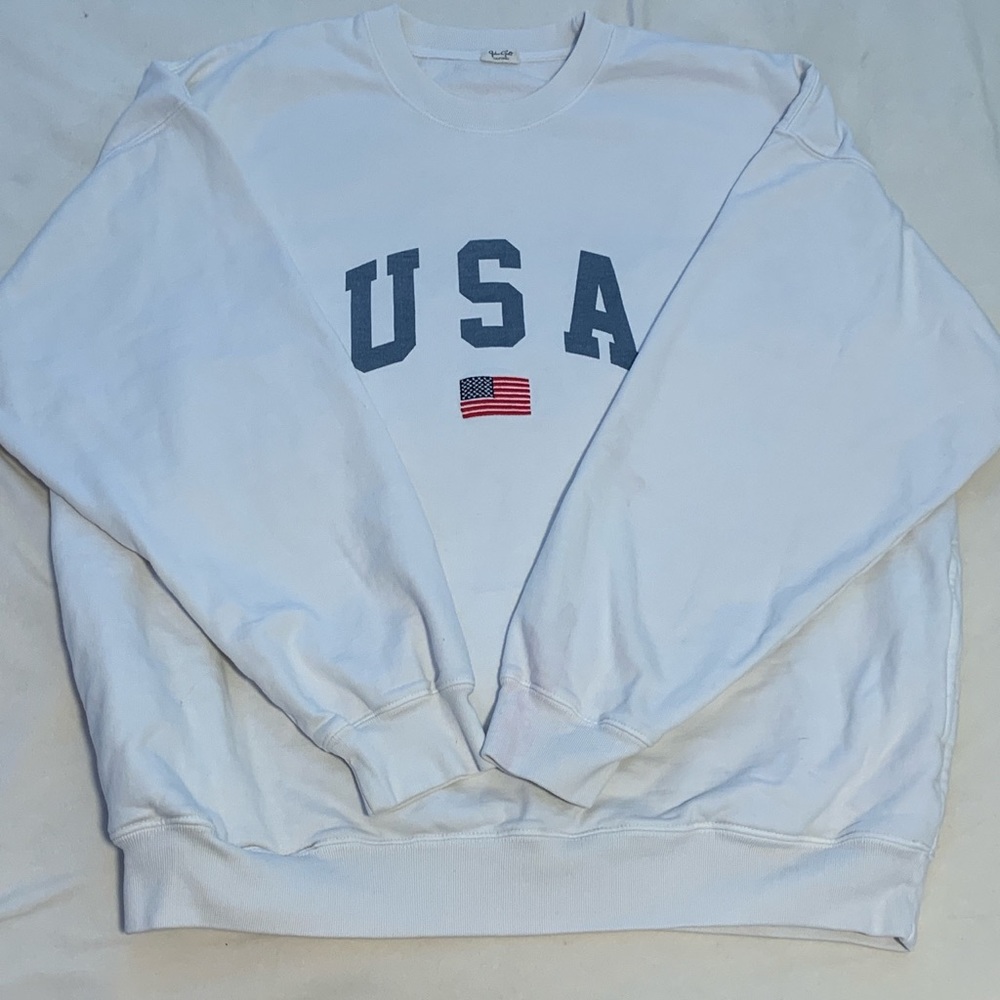 brandy melville/john galt erica usa sweatshirt